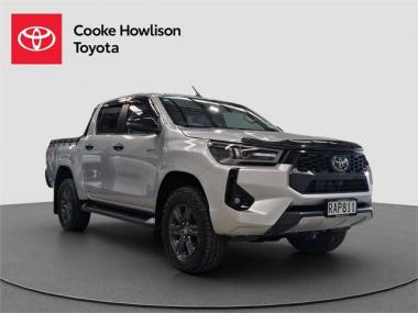 2025 Toyota Hilux SR5 4WD
