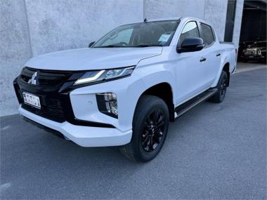 2023 Mitsubishi Triton DC GSR 4WD 6AT 2.4D