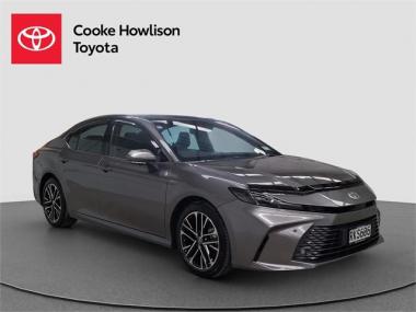 2025 Toyota Camry ZR 2.5L Hybrid