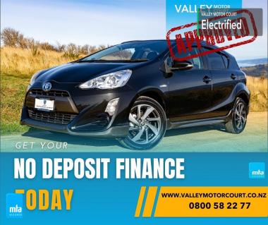 2016 Toyota Aqua X- Urban