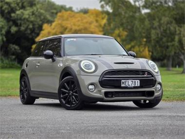 2019 MINI Hatch NZ NEW Cooper S 2.0Pt