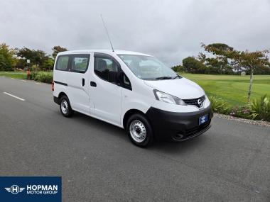2020 Nissan NV200 5 Door