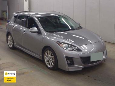 2013 Mazda Axela 20S Sportshatch 'Leather Package'
