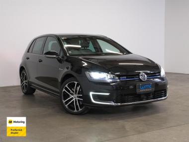 2015 Volkswagen Golf GTE 'Leather Package'