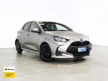 2021 Toyota Yaris Hybrid 'X'