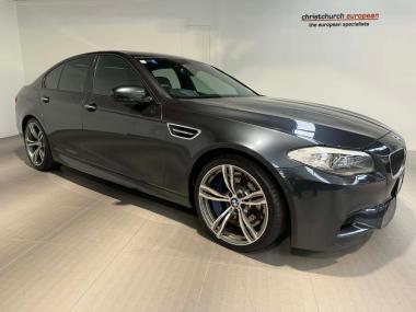 2011 BMW M5 4.4 V8 Twin-Turbo Sedan