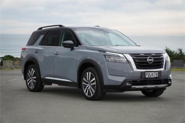 2023 Nissan Pathfinder Ti-L 3.5P/4Wd/9At