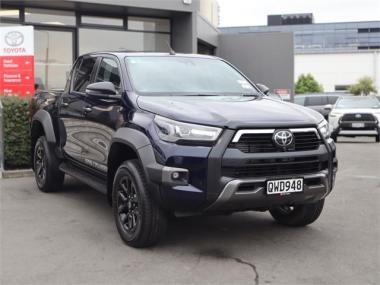2024 Toyota Hilux SR5 Cruiser HYBRID, 4x4/4WD