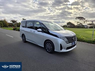 2023 Nissan Serena 8 Seat XV