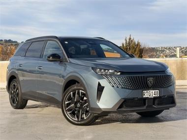 2026 Peugeot 5008 GT MHEV