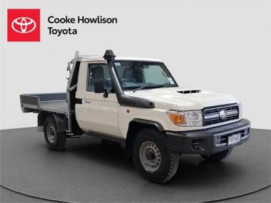 2023 Toyota Land Cruiser 70 LT 4.5DT