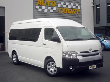 2019 Toyota Hiace Commuter