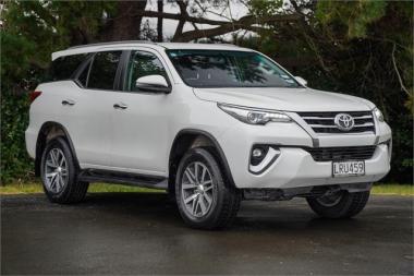 2018 Toyota Fortuner Limited 2.8D/4Wd/6At