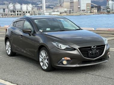 2014 Mazda Axela 20S Touring L Package