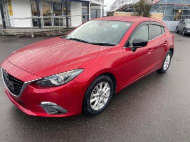 2014 Mazda Axela 15S