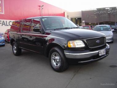 2003 Ford F150 Lariat