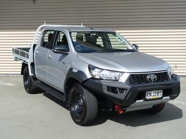 2025 Toyota Hilux SR TD D/Cab 4WD