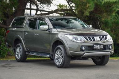 2016 Mitsubishi Triton GLS 4x4 auto