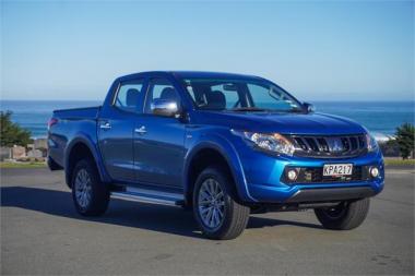 2017 Mitsubishi Triton DC GLX-R 4x4 6-sp manual