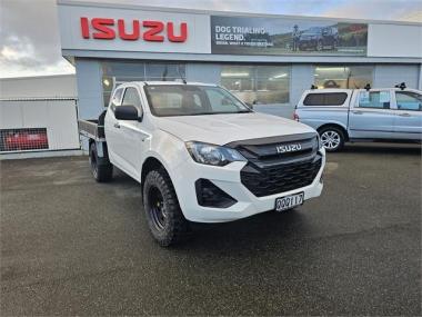 2024 Isuzu D-Max Space Cb Auto 4WD