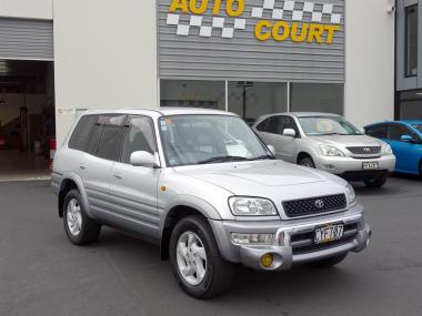 1997 Toyota RAV4 L 4WD