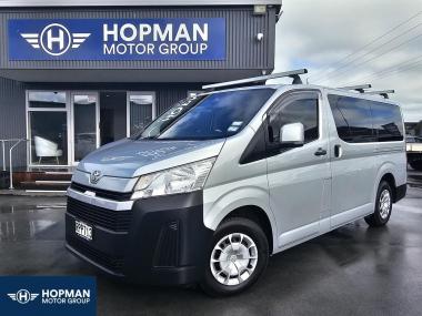 2022 Toyota Hiace ZR GVN 2.8DT/6MT