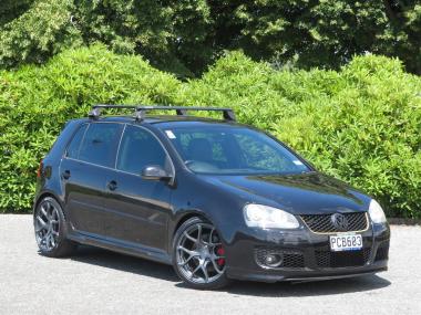 2008 Volkswagen Golf Gti Pirelli