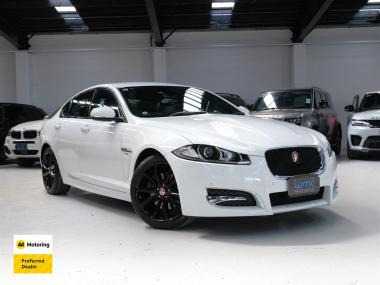 2015 Jaguar XF 2.0lt Turbo 'R-Sport'