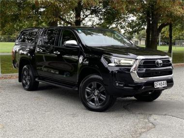 2023 Toyota Hilux SR5 2.8DT 6AT 4WD