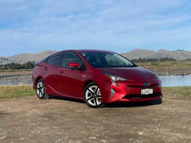2016 Toyota Prius 1.8 Leather