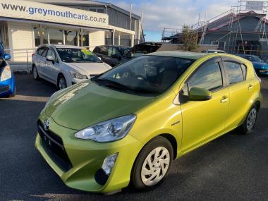 2016 Toyota AQUA