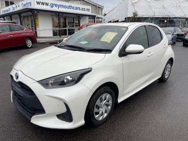 2021 Toyota Yaris HYBRID