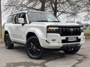 2025 Toyota Land Cruiser Prado VX 2.8D Hybrid 8AT 