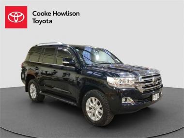 2017 Toyota Land Cruiser 200 VX Limited
