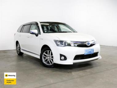 2014 Toyota Corolla Fielder Hybrid G 'Aero Tourer'