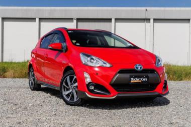 2015 Toyota AQUA X-Urban