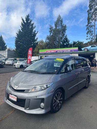 2016 Toyota Estima 7 seater