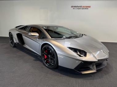 2012 Lamborghini Aventador LP700-4