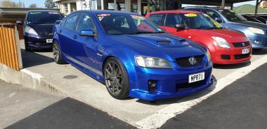 HOLDEN COMMODORE SV6