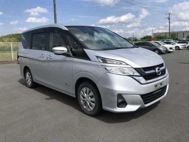 2017 Nissan Serena X