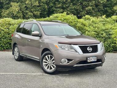 2013 Nissan Pathfinder TI SPEC NZ NEW 4WD 7 SEATER