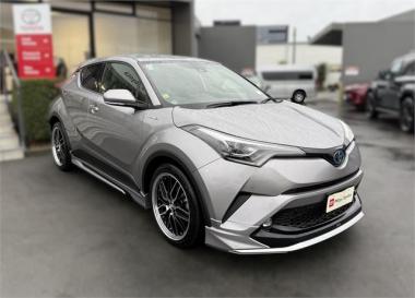 2019 Toyota C-HR Hybrid G, Leather