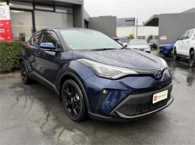 2020 Toyota C-HR HYBRID G NERO, Push Start, Leathe