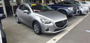 Mazda demio hatch