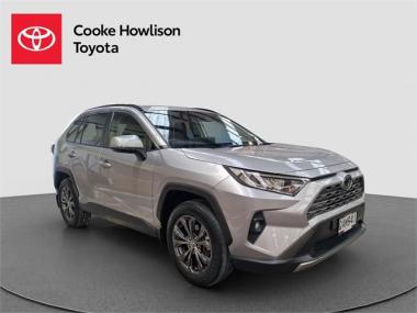 2023 Toyota RAV4 Signature Class 3 Years Warranty