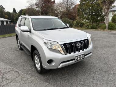 2017 Toyota Land Cruiser Prado GX 4WD 2.8D SUV/5 6