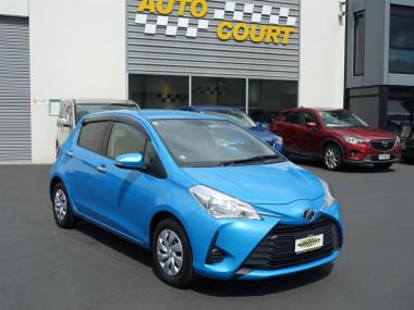 2017 Toyota Vitz F