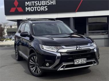 2022 Mitsubishi Outlander LS 2.4 PETROL AWD