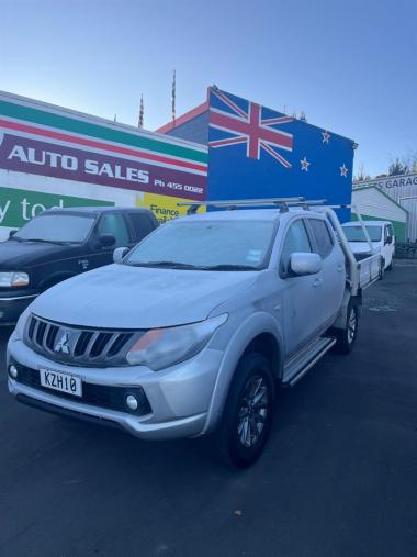 2017 Mitsubishi triton D/CAB GLXR 2.4D/6MT