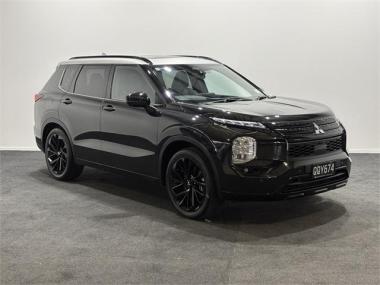 2024 Mitsubishi Outlander Exceed